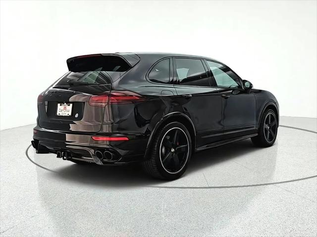 2016 Porsche Cayenne GTS