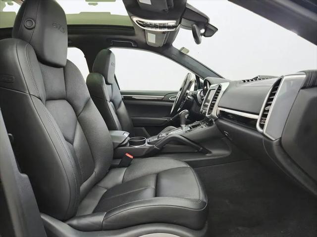 2016 Porsche Cayenne GTS
