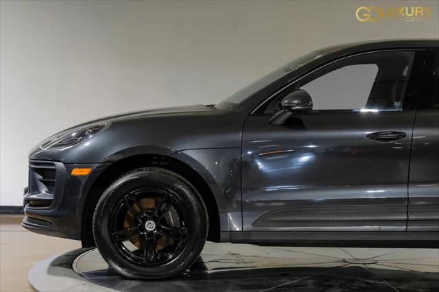 2023 Porsche Macan T