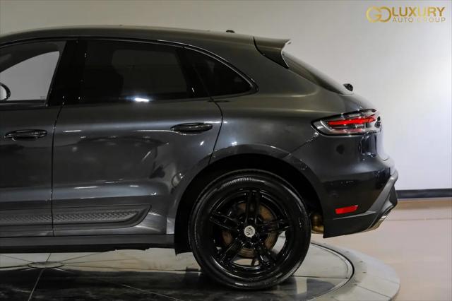 2023 Porsche Macan T