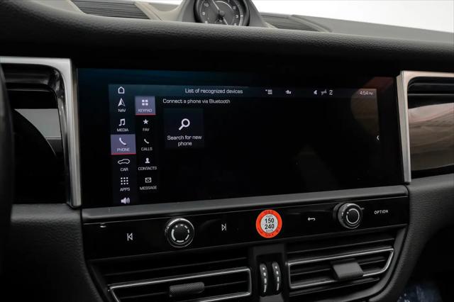 2023 Porsche Macan T