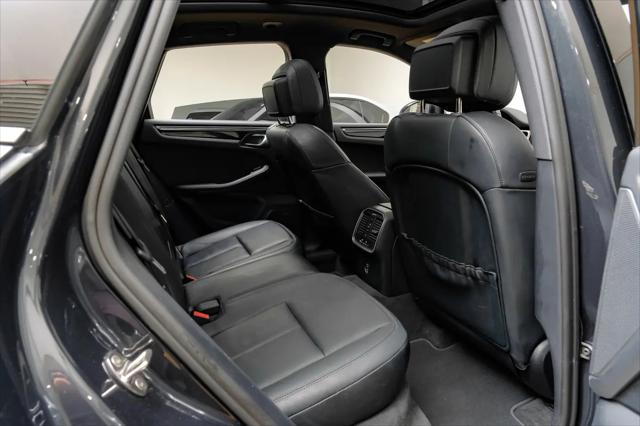 2023 Porsche Macan T