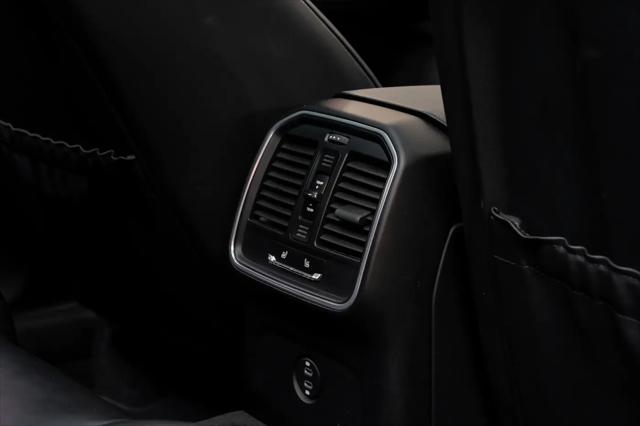 2023 Porsche Macan T