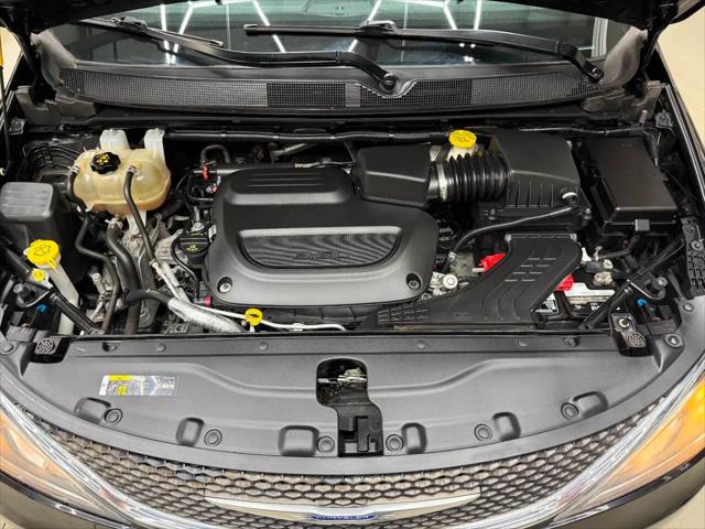 2020 Chrysler Pacifica Touring