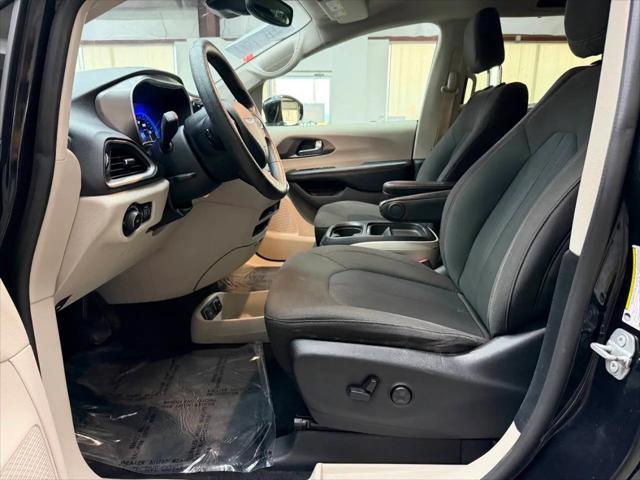 2020 Chrysler Pacifica Touring