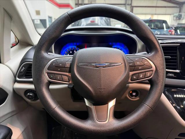 2020 Chrysler Pacifica Touring