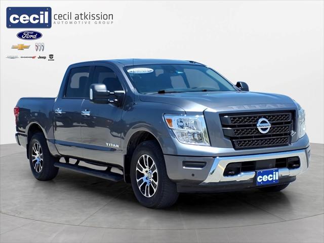 2021 Nissan Titan Crew Cab SV 4x4 for sale in Uvalde, TX