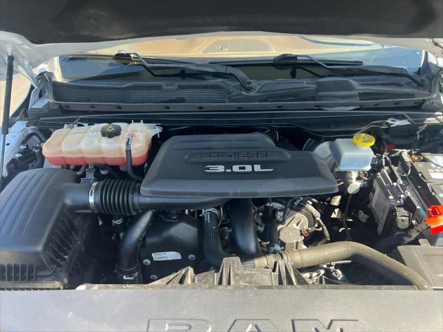 2021 Ram 1500 Limited Longhorn Crew Cab 4x4 5'7" Box