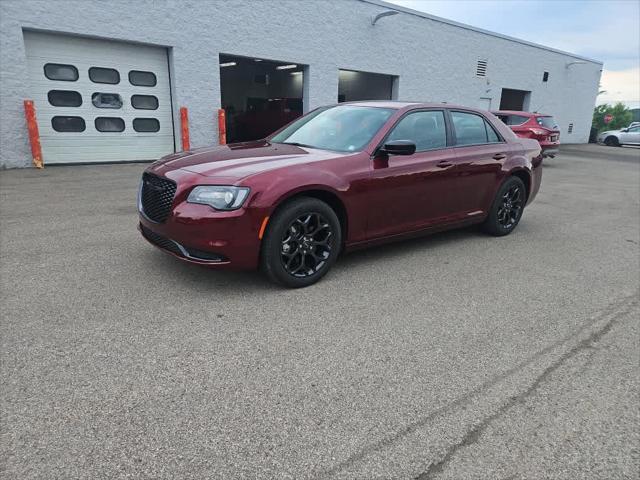 2021 Chrysler 300 Touring AWD 2021 Chrysler 300 Touring AWD
