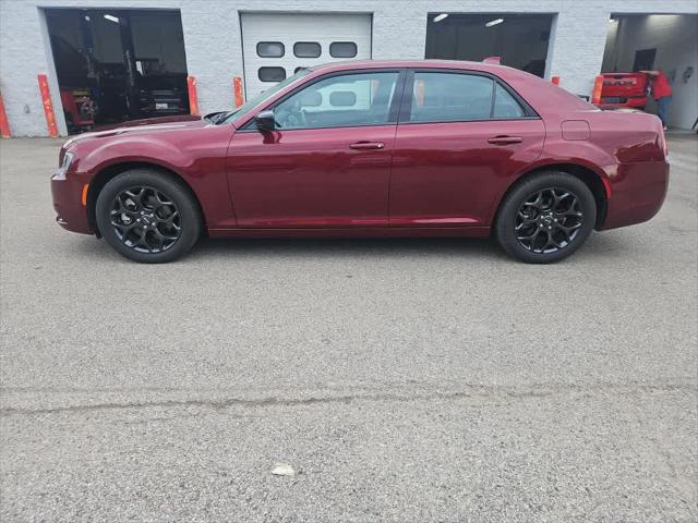 2021 Chrysler 300 Touring AWD 2021 Chrysler 300 Touring AWD