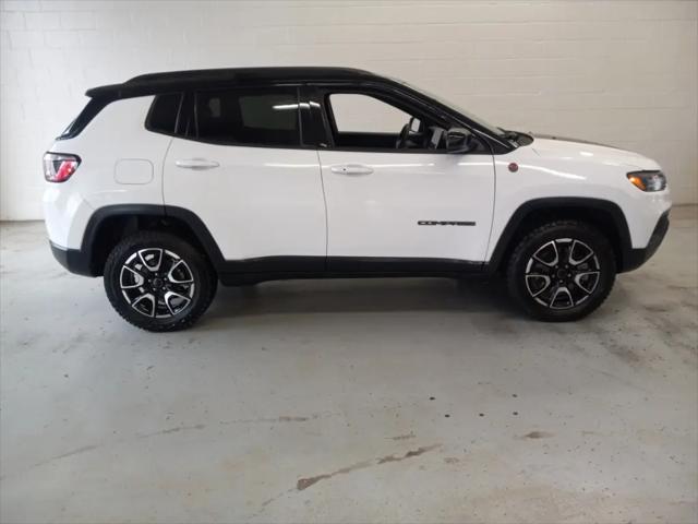 2025 Jeep Compass Trailhawk 4x4