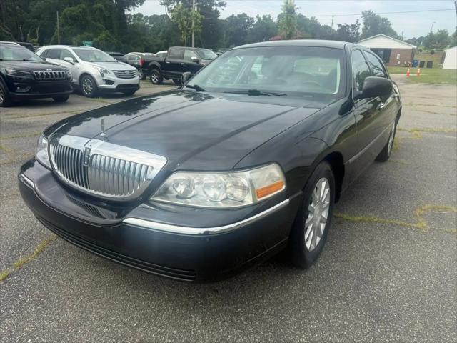 2007 Lincoln Town Car Signature for sale in Fuquay-Varina, NC