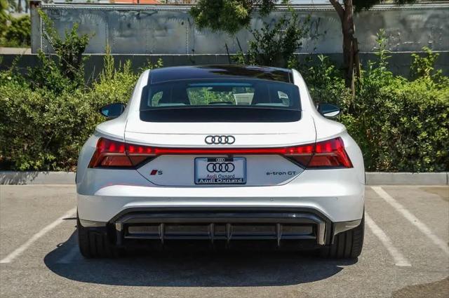 2026 Audi e-tron GT Premium Plus quattro