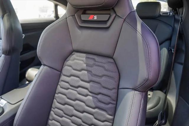 2026 Audi e-tron GT Premium Plus quattro
