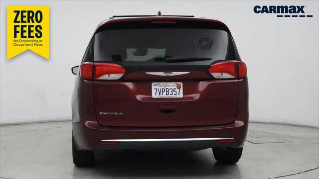 2017 Chrysler Pacifica Touring-L Plus