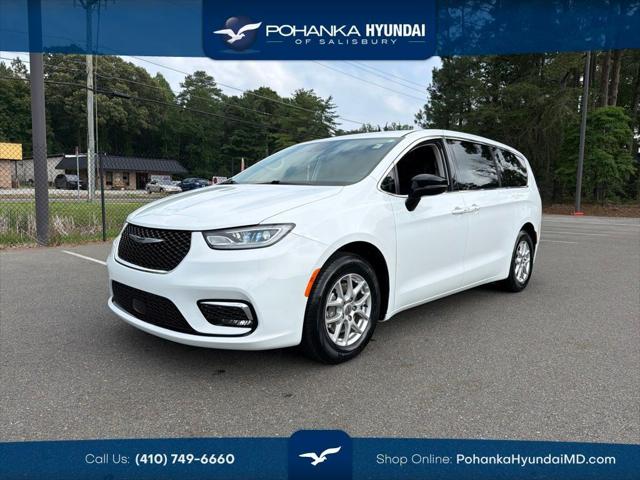 2024 Chrysler Pacifica Touring L 2024 Chrysler Pacifica Touring L