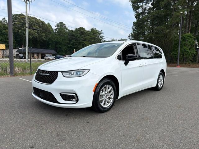 2024 Chrysler Pacifica Touring L 2024 Chrysler Pacifica Touring L