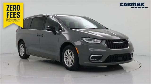 2025 Chrysler Pacifica Select for sale in Tampa, FL