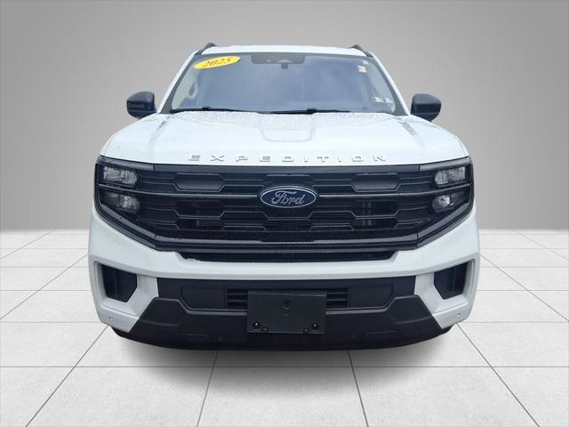 2025 Ford Expedition Active MAX
