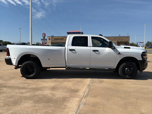 2026 RAM Ram 3500 RAM 3500 TRADESMAN CREW CAB 4X4 8 BOX