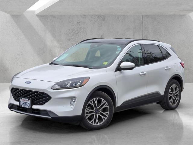 2020 Ford Escape SEL