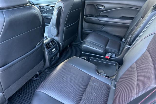 2021 Honda Pilot AWD Black Edition