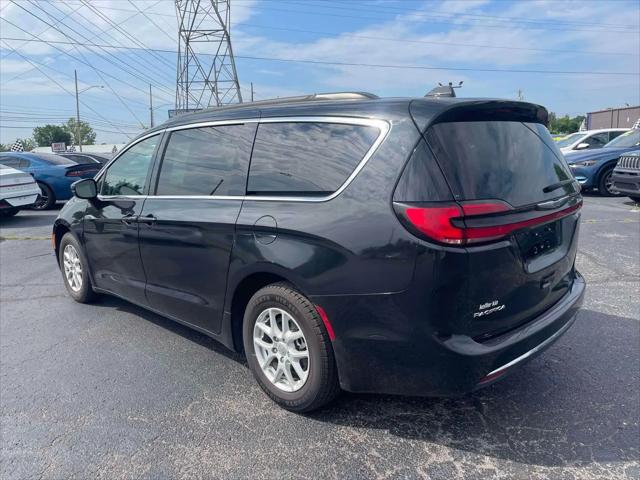 2022 Chrysler Pacifica Touring L