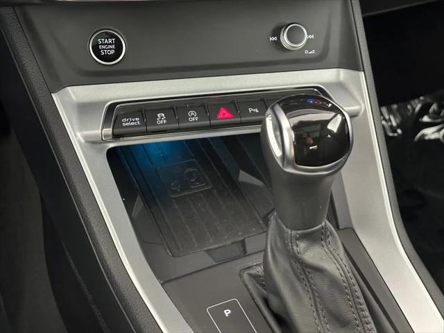 2021 Audi Q3 Premium Plus 40 TFSI quattro Tiptronic