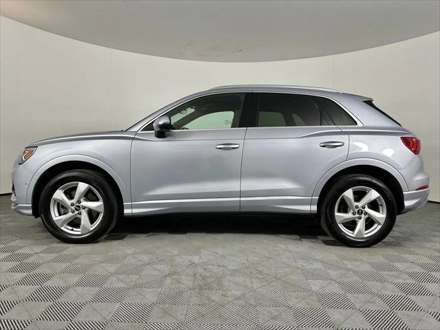 2021 Audi Q3 Premium Plus 40 TFSI quattro Tiptronic