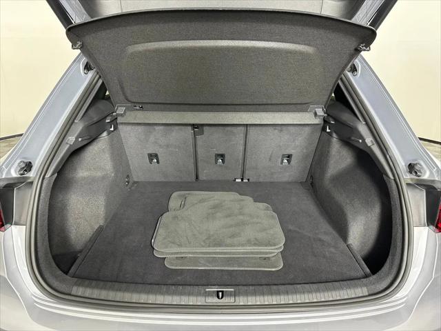 2021 Audi Q3 Premium Plus 40 TFSI quattro Tiptronic
