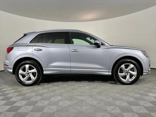 2021 Audi Q3 Premium Plus 40 TFSI quattro Tiptronic