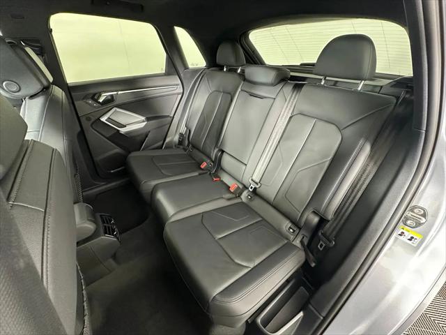 2021 Audi Q3 Premium Plus 40 TFSI quattro Tiptronic