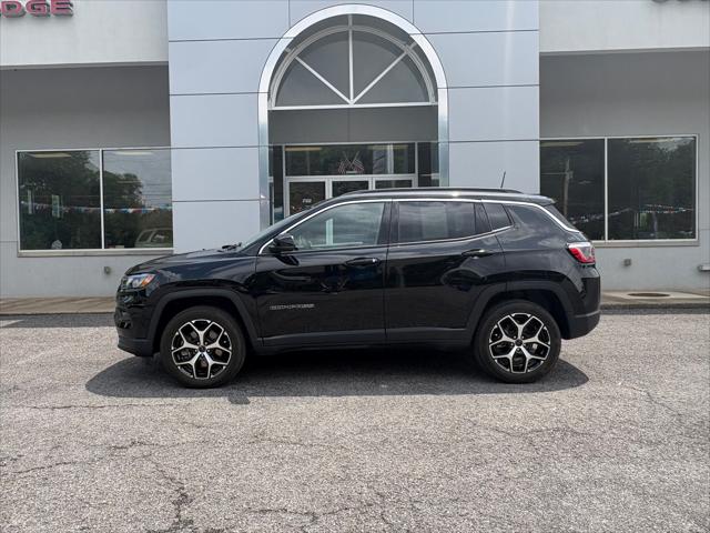 2025 Jeep Compass Limited 4x4 2025 Jeep Compass Limited 4x4