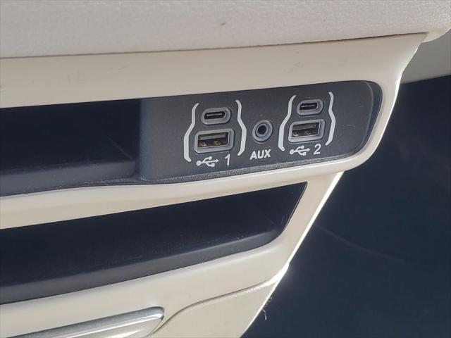 2023 Chrysler Pacifica Touring L AWD