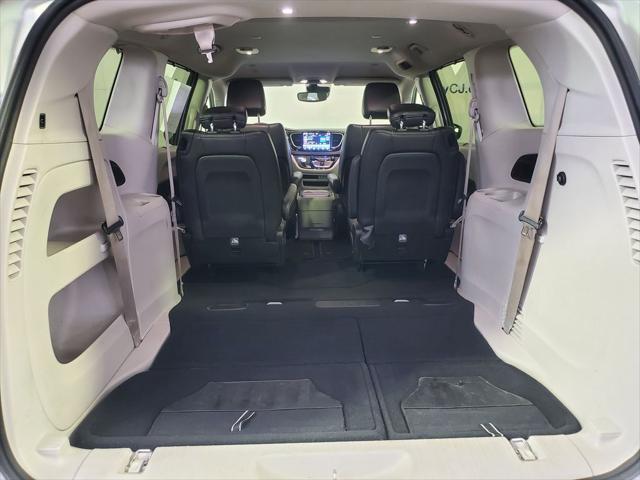 2023 Chrysler Pacifica Touring L AWD