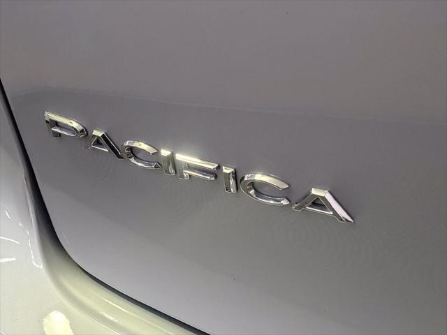 2023 Chrysler Pacifica Touring L AWD