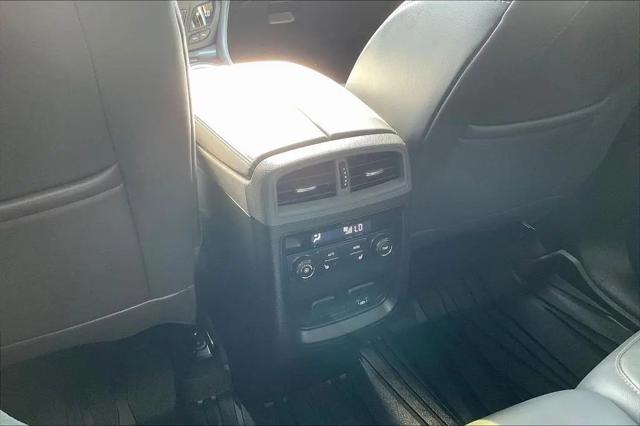 2020 Buick Envision FWD Essence
