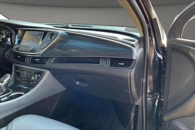 2020 Buick Envision FWD Essence