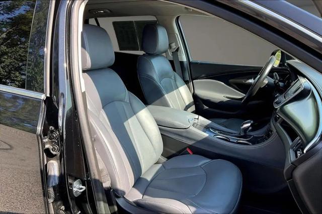 2020 Buick Envision FWD Essence