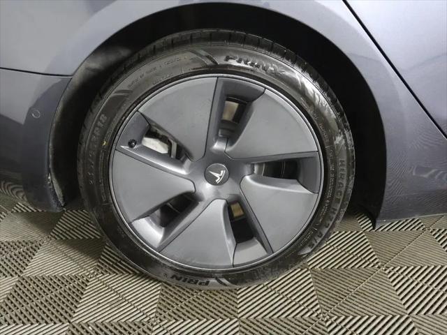 2021 Tesla Model 3 Standard Range Plus Rear-Wheel Drive