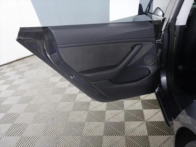 2021 Tesla Model 3 Standard Range Plus Rear-Wheel Drive