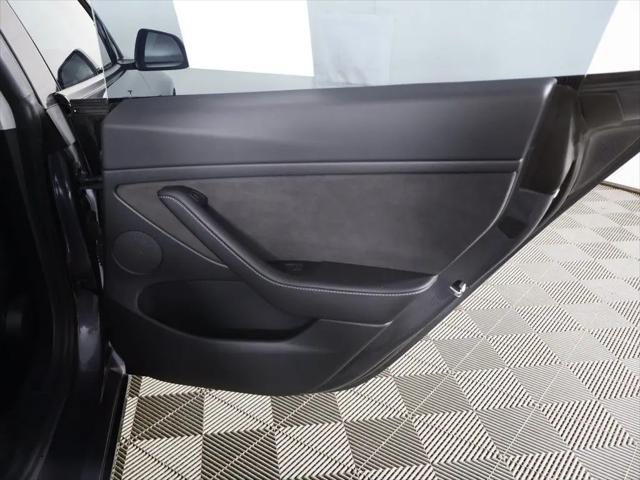 2021 Tesla Model 3 Standard Range Plus Rear-Wheel Drive