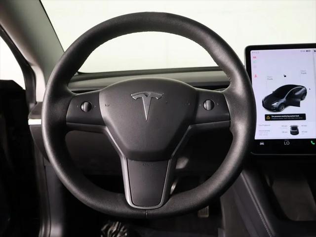 2021 Tesla Model 3 Standard Range Plus Rear-Wheel Drive