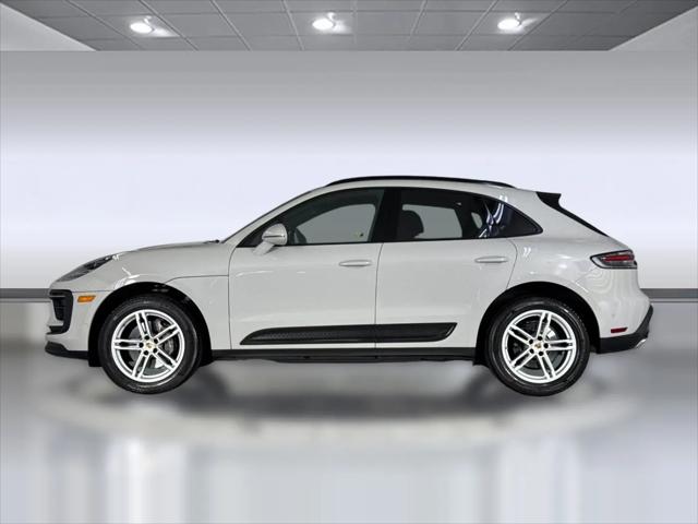 2023 Porsche Macan Macan