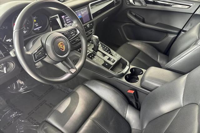 2023 Porsche Macan Macan