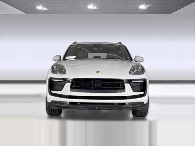 2023 Porsche Macan Macan