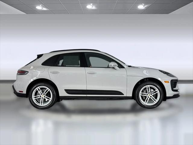2023 Porsche Macan Macan