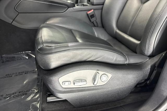 2023 Porsche Macan Macan