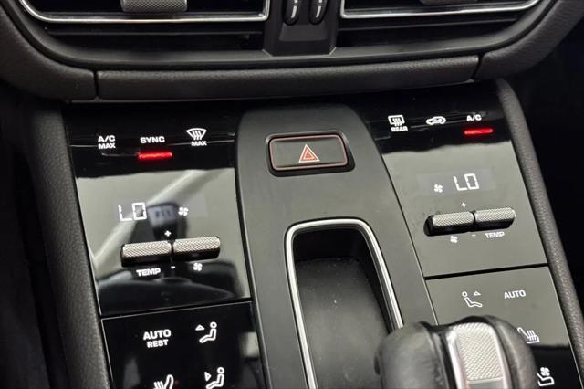 2023 Porsche Macan Macan