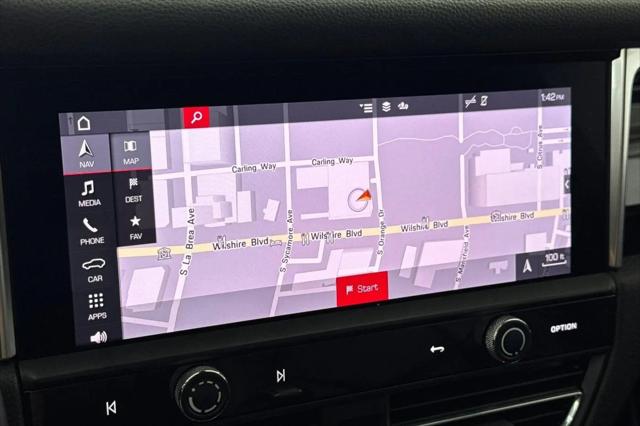 2023 Porsche Macan Macan